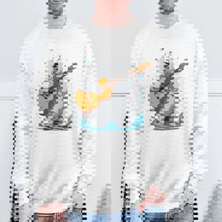 アコースティックギターを弾くクマ、ベアギタリスト 長袖tシャツ スウェットシャツ 高齢者への贈り物