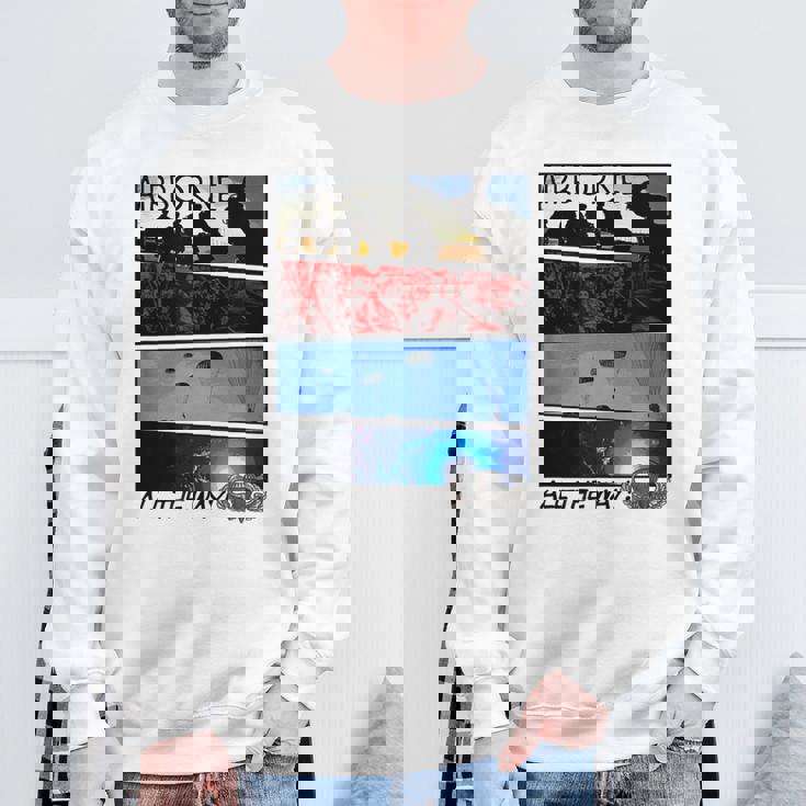 アメリカン・マローダー：エアボーン・パラトルーパー・アドベンチャーズ スウェットシャツ 高齢者への贈り物