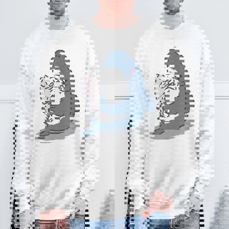 イカを噛み切ることができないサメ スウェットシャツ 高齢者への贈り物