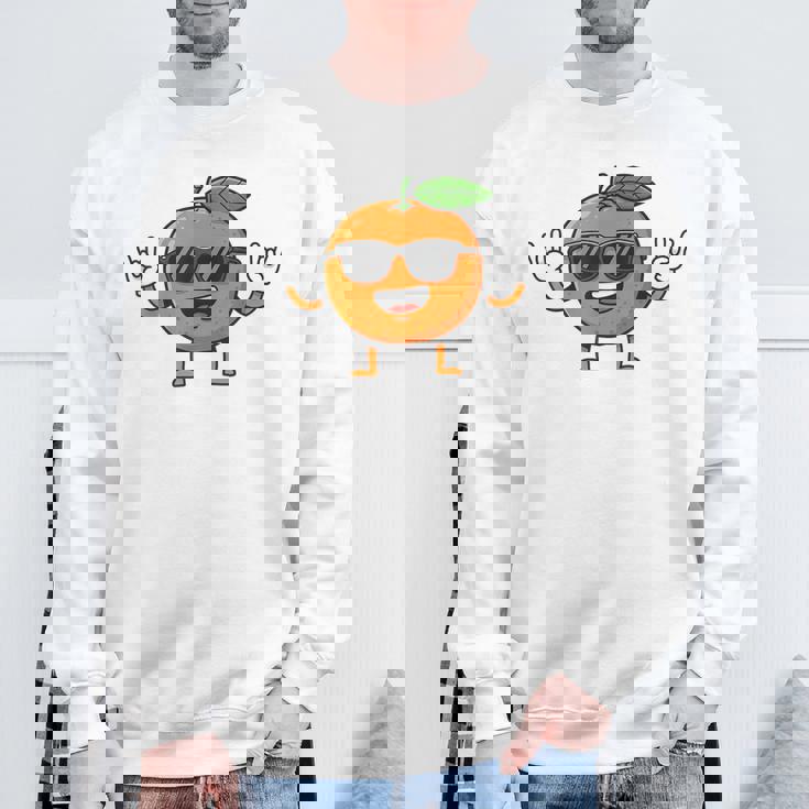 オレンジ 面白い 人間 クール シェード 腕 脚 夏 太陽 スウェットシャツ 高齢者への贈り物