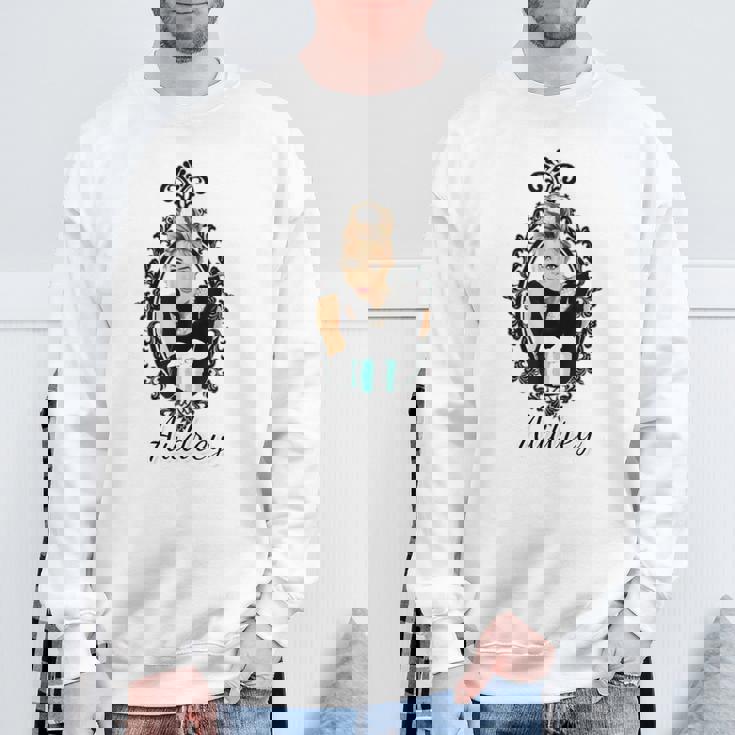 オードリー スウェットシャツ 高齢者への贈り物