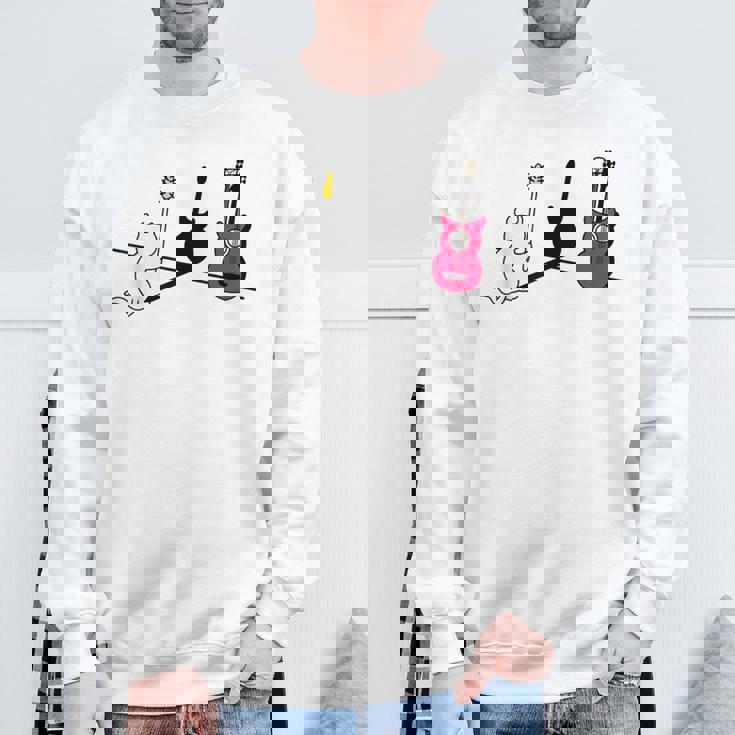 ギターの影を作る猫デザイン スウェットシャツ 高齢者への贈り物