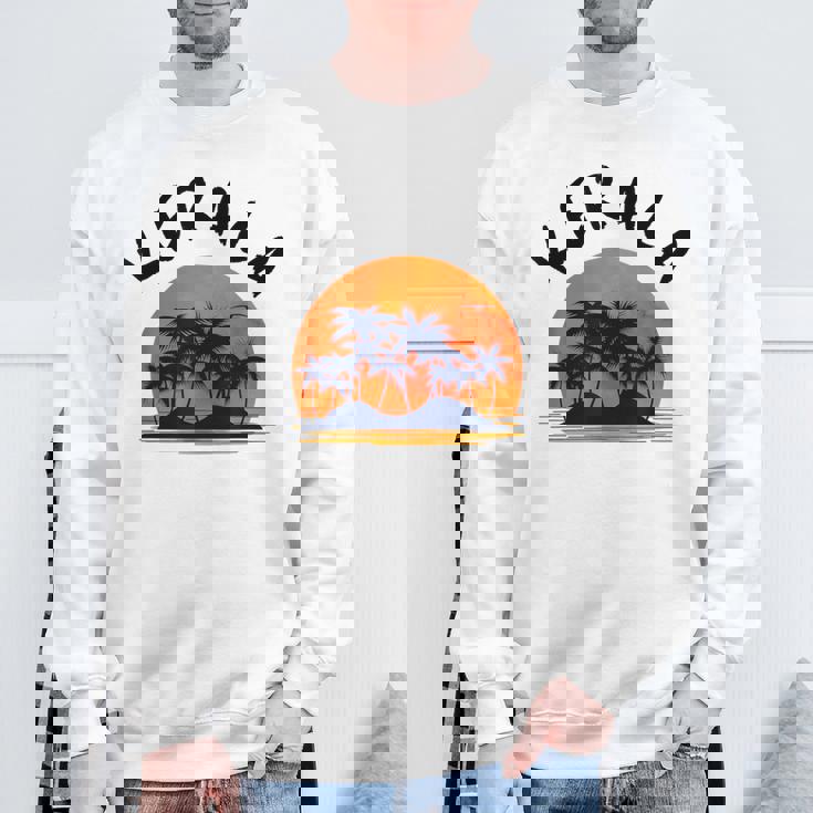 ケララ インド スウェットシャツ 高齢者への贈り物