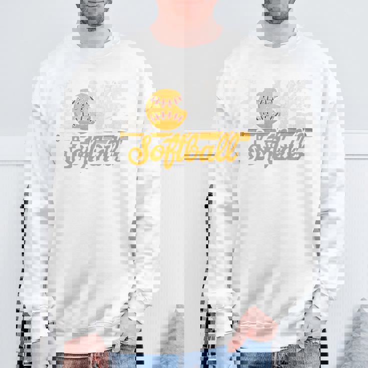 ソフトボール好き スポーツボール ラブ ソフトボール チームメイト 野球 長袖tシャツ スウェットシャツ 高齢者への贈り物