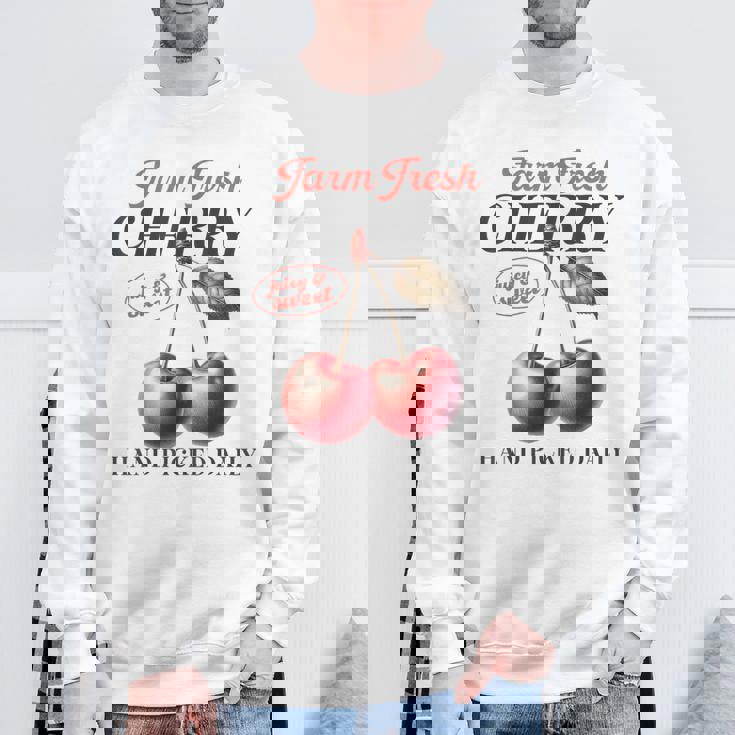 チェリーフルーツ スイートジューシーレッドチェリー 食通ギフト スウェットシャツ 高齢者への贈り物