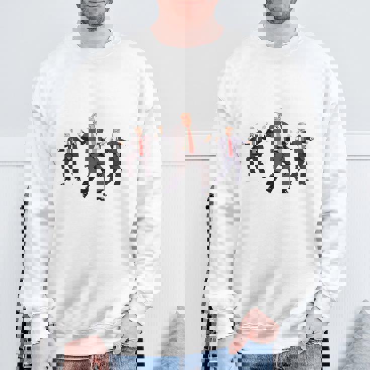 トランプが史上最大のリターンを獲得 第47代大統領 2024 長袖tシャツ スウェットシャツ 高齢者への贈り物