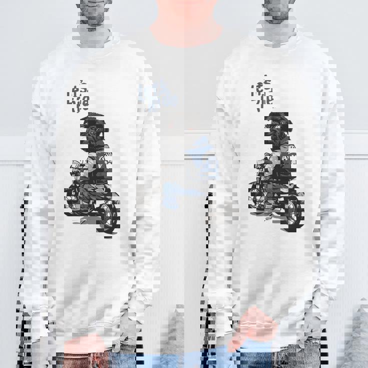 バイクに乗る面白いパグ犬レッツライド スウェットシャツ 高齢者への贈り物