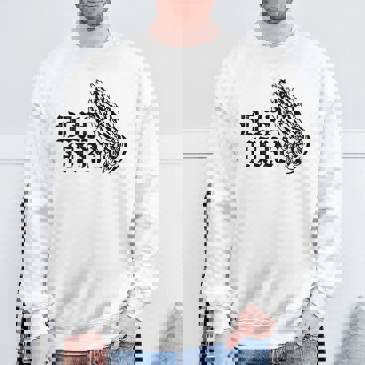 バック プリントを見る Idle Fury Don't Crykeleton Praying 泣かないで 祈る骸骨 スウェットシャツ 高齢者への贈り物