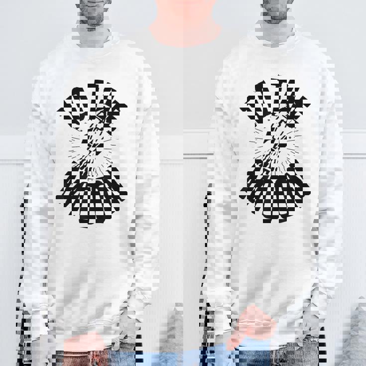 ビットコインから月へ、ビットコイン100k、ビットコイン暗号。 スウェットシャツ 高齢者への贈り物