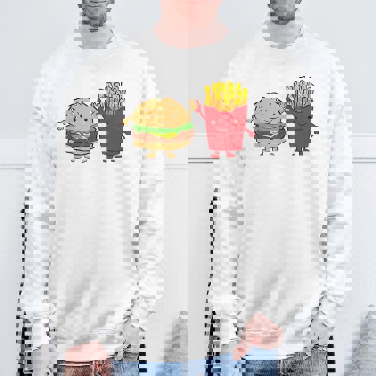 フライドポテト ハンバーガー チーズバーガー 友達 ファストフード フライドポテト スウェットシャツ 高齢者への贈り物