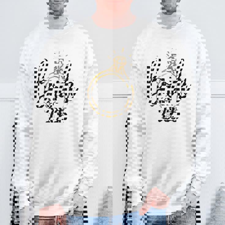 ブライダルシャワー フューチャー Mrs Wedding 2025 Bride スウェットシャツ 高齢者への贈り物