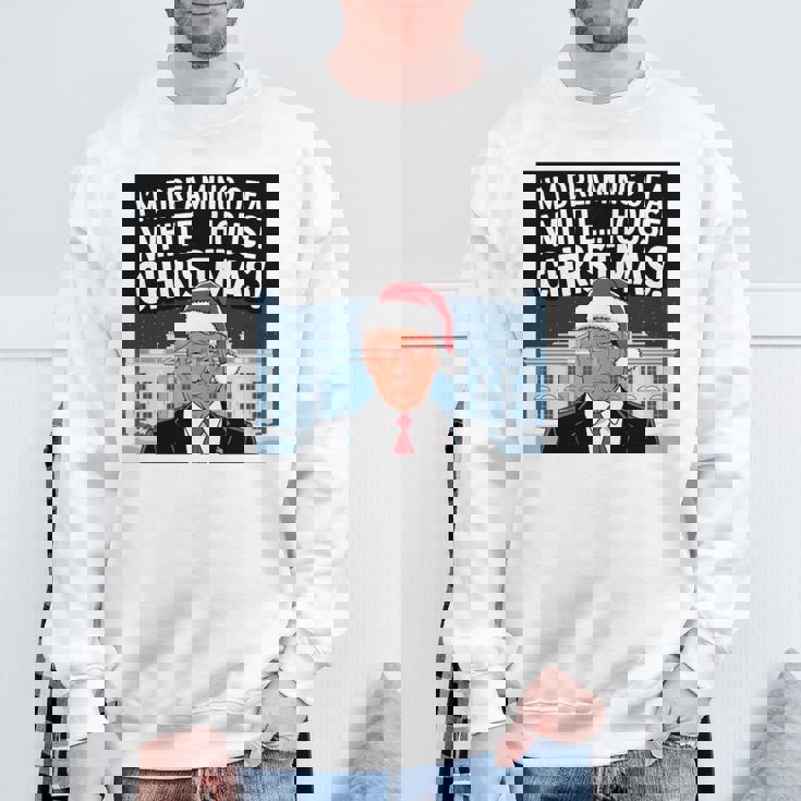 ホワイトハウスのクリスマス・トランプ・ファニー・ホリデーを夢見ている 長袖tシャツ スウェットシャツ 高齢者への贈り物