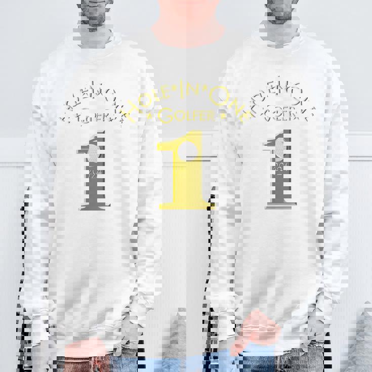 ホールインワンゴルファー2024ホールインワンゴルフ記念品 Hole In One Golfer 2024 スウェットシャツ 高齢者への贈り物