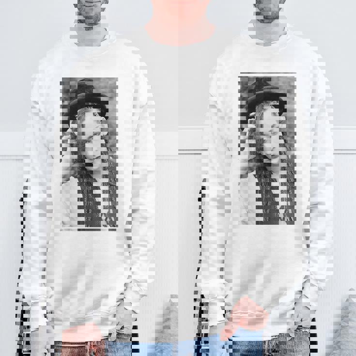 ボーイ・ジョージ・カルチャー・クラブ・シンガー・ポートレート 1982 スウェットシャツ 高齢者への贈り物