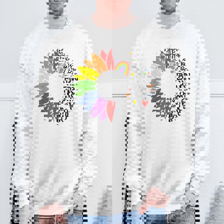 レインボー ヒマワリ ハッピー プライド スウェットシャツ 高齢者への贈り物