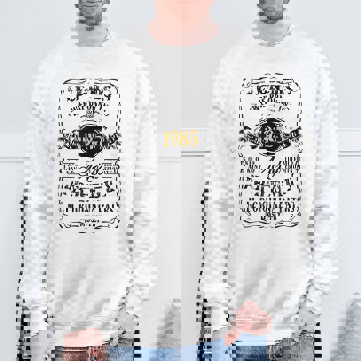 レジェンドは1985年に誕生した37歳の男性の誕生日 スウェットシャツ 高齢者への贈り物