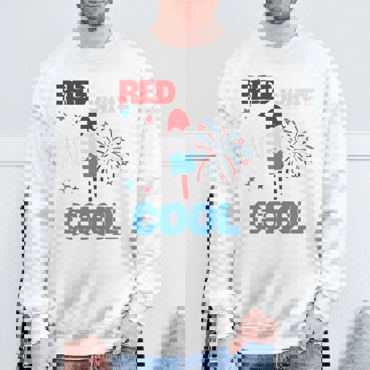 レッド ホワイト クールなアメリカ国旗 アイスキャンディー 面白い 7月4日 長袖tシャツ スウェットシャツ 高齢者への贈り物