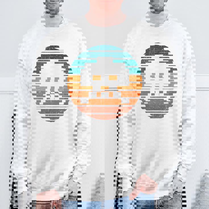 レトロ ヴィンテージ 80年代アーケード ゲーム インベーダー シンセウェイブ サンセット スウェットシャツ 高齢者への贈り物