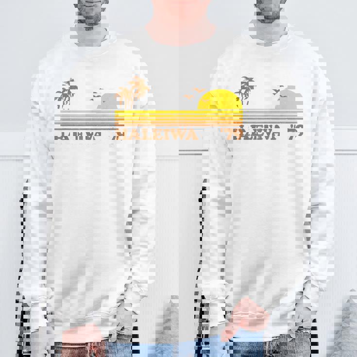 ヴィンテージ ハレイワ ハワイ ノースショア ビーチ レトロ サンセット 70年代 スウェットシャツ 高齢者への贈り物