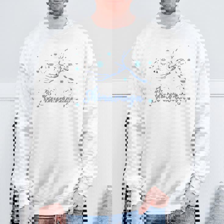 北海道 冬の風景 シマエナガのイラスト 雪の結晶 可愛い小鳥 長袖tシャツ スウェットシャツ 高齢者への贈り物