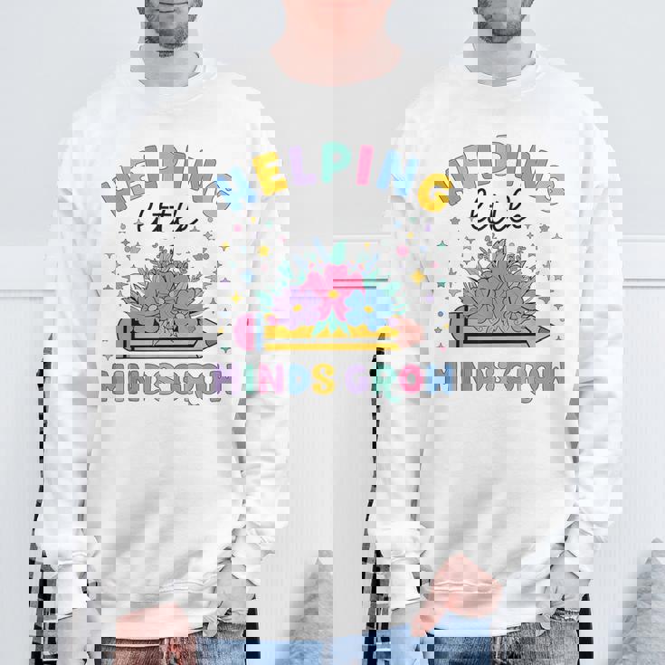 小さな心の成長を助ける ワイルドフラワー 幼稚園 先生 スウェットシャツ 高齢者への贈り物