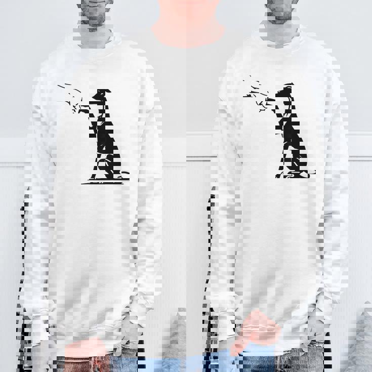 手を持つかわいいウィペット、ウィペットのママ スウェットシャツ 高齢者への贈り物