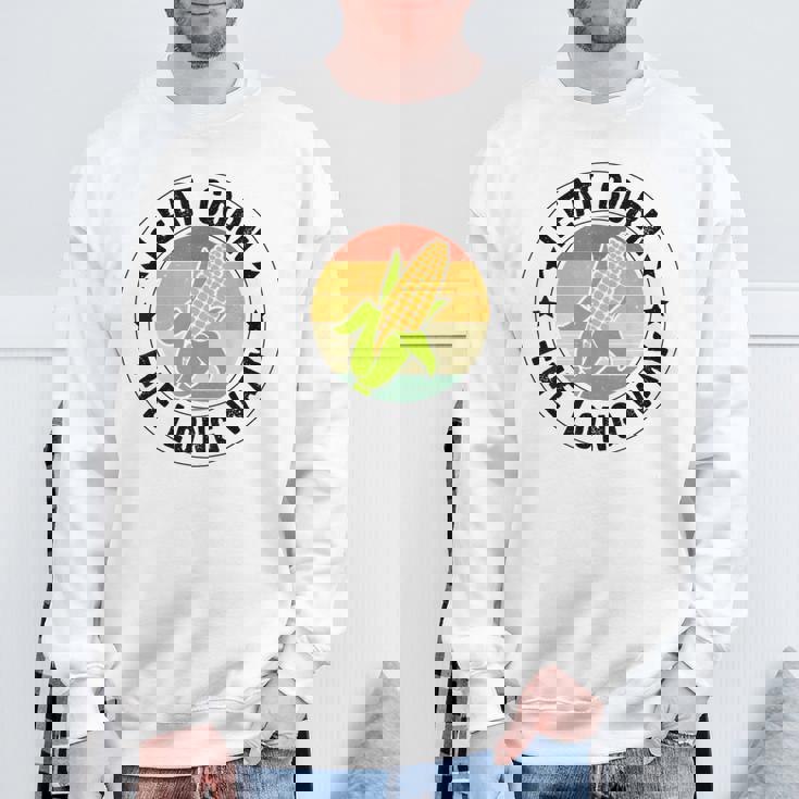 私はトウモロコシを食べます スウェットシャツ 高齢者への贈り物