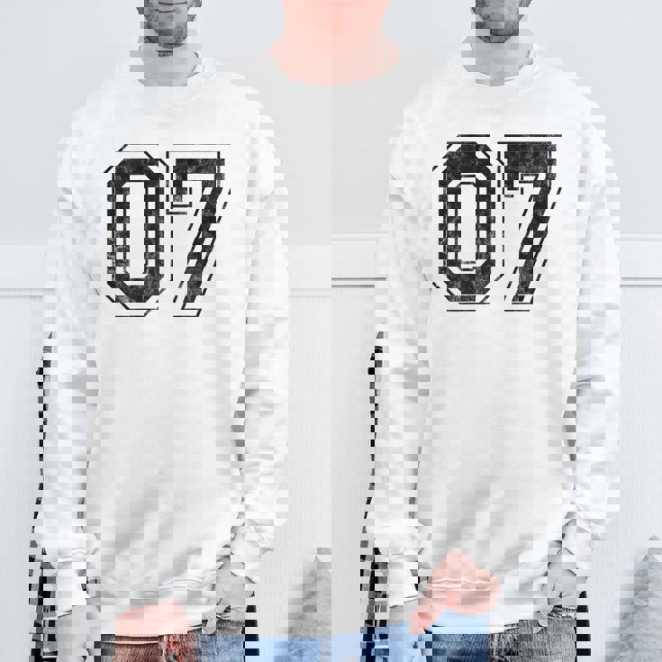 背中に07番 スウェットシャツ 高齢者への贈り物