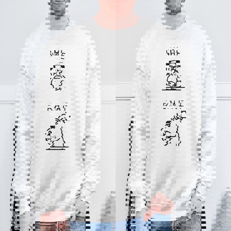 面白いtシャツ 面白いパグヨガのポーズ パグ好きなパグの飼い主さん スウェットシャツ 高齢者への贈り物