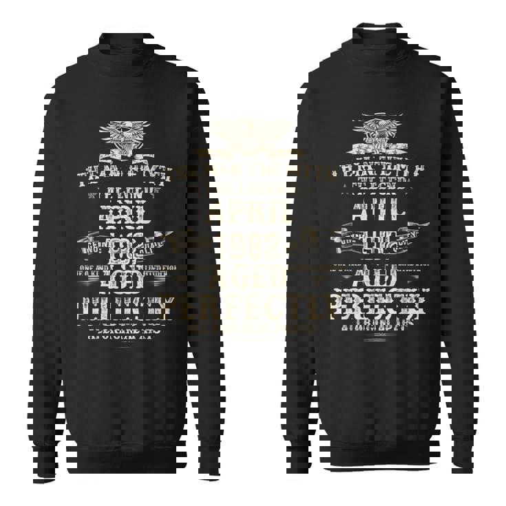 43歳の誕生日プレゼント 男性用 1982年4月 誕生日 スウェットシャツ