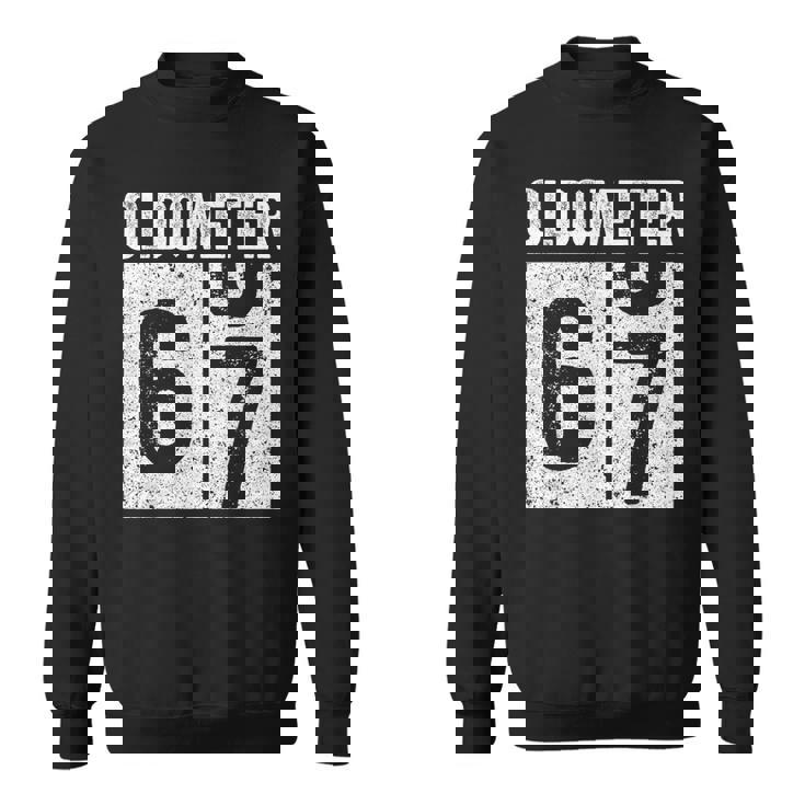 Oldometer 67 67歳の誕生日ギフトシャツ スウェットシャツ