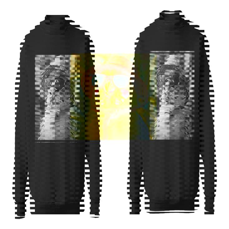 セキセイインコは休暇中、面白い動物、面白いオウム スウェットシャツ