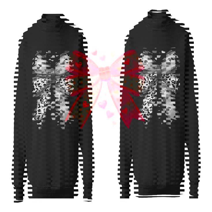 ハート付きピンクヒョウ柄リボン。 スウェットシャツ