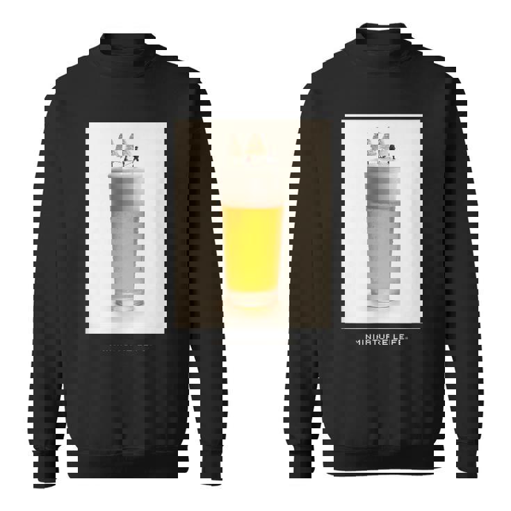 ビール冷え切ってます スウェットシャツ