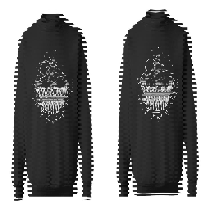 ベンド オレゴン 山と森 シンプル ミニマルデザイン スウェットシャツ