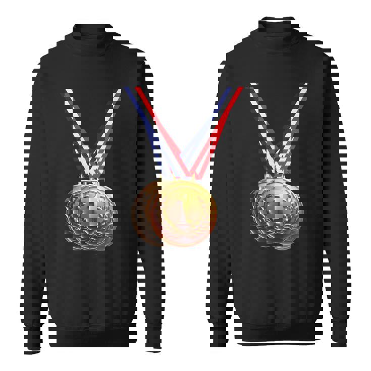 優勝者の学校チームとチャンピオンのための金メダル。 スウェットシャツ