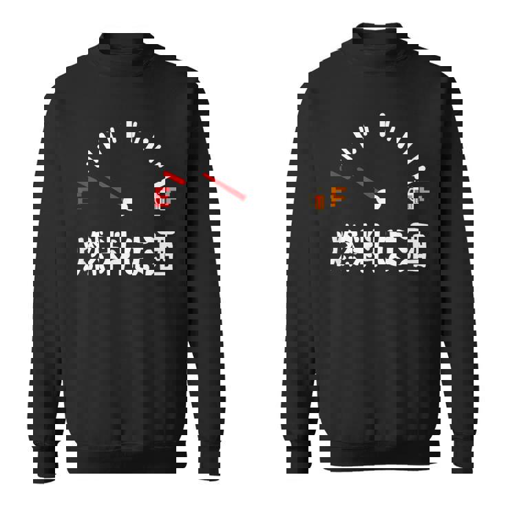 燃料は酒 ネタ 酒好き お酒好き ビール好き 日本酒好き ハイボール好き ジョーク 酒カス 酒呑み おもしろ スウェットシャツ