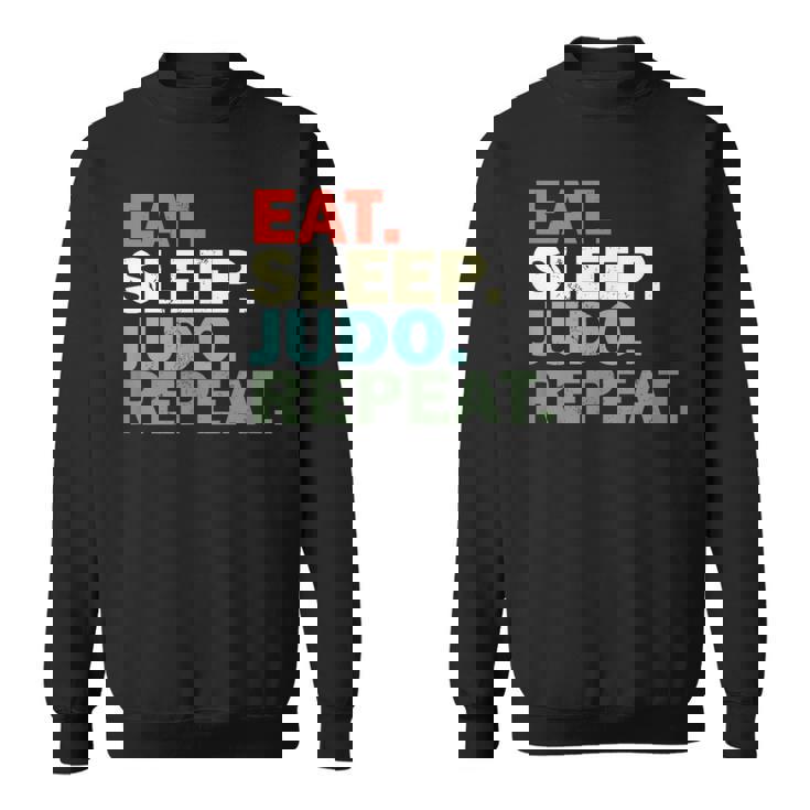 面白い柔道家が寝る柔道を食べる スウェットシャツ