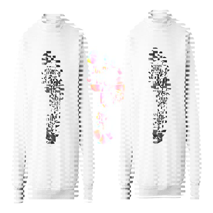 1000マイルの旅は一歩で始まる。 スウェットシャツ