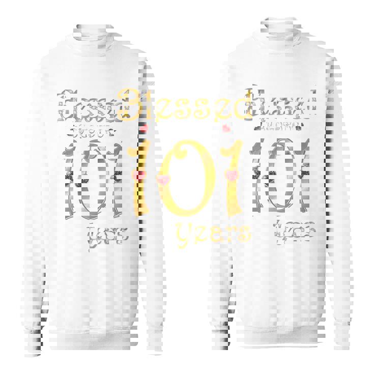 101歳の101歳の誕生日パーティの女王に祝福 長袖tシャツ スウェットシャツ