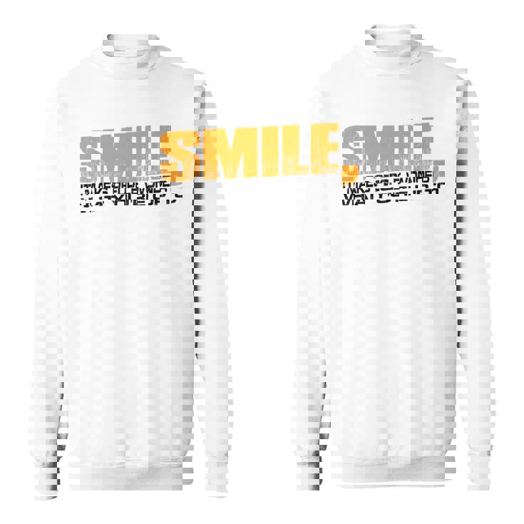 Smile It Makes People Wonder What You're Up To スウェットシャツ