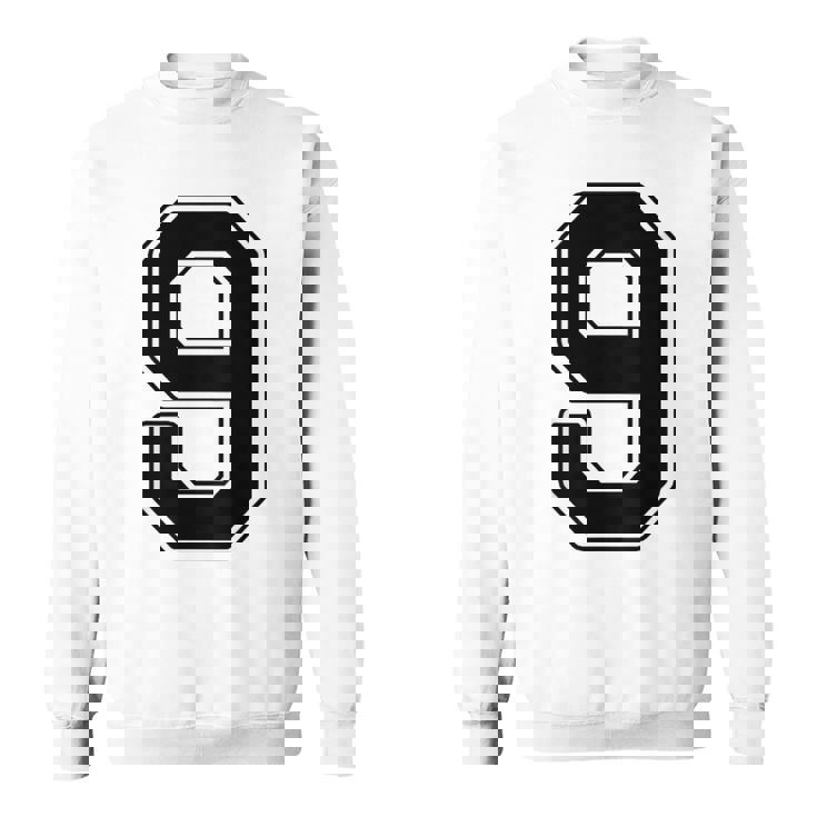 【バックプリント・背中側】9 数字 背番号 ユニフォーム ナンバー【ブラック／黒 の文字】スポーツ 練習着 部活 スウェットシャツ