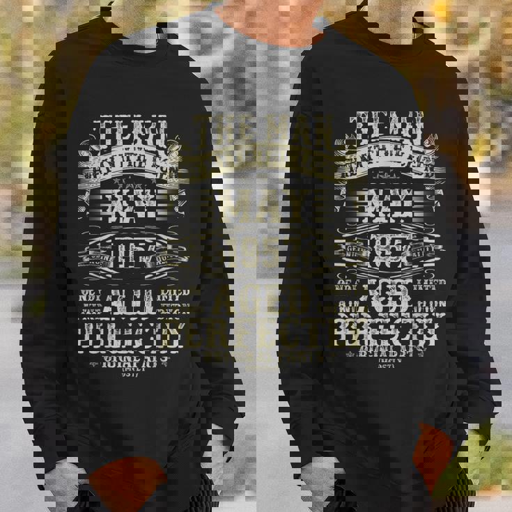 1957年5月 68歳の誕生日プレゼント 男性 68歳 誕生日 スウェットシャツ 彼への贈り物