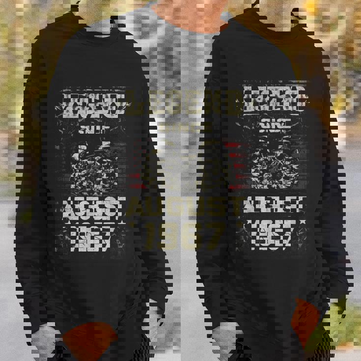 1967年8月より伝説 1967年8月生まれの誕生日 スウェットシャツ 彼への贈り物