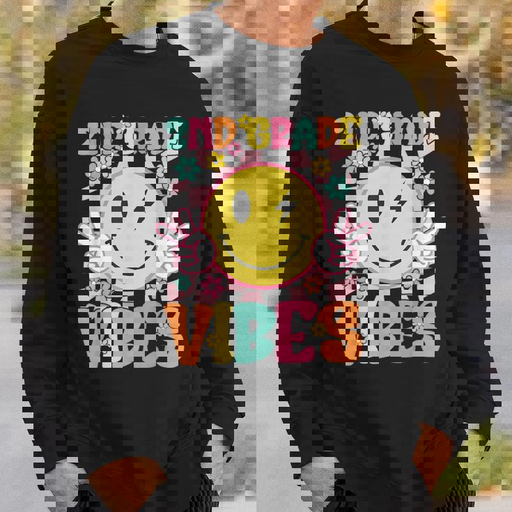 2年生 バイブス スマイルフェイス 新学期 2年生 スウェットシャツ 彼への贈り物