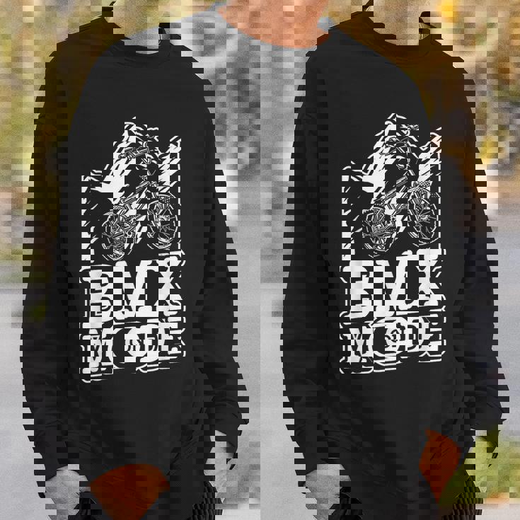 Bmx Mode On Biker Bicycle Bike Cyclist Extremeports Bmx スウェットシャツ 彼への贈り物