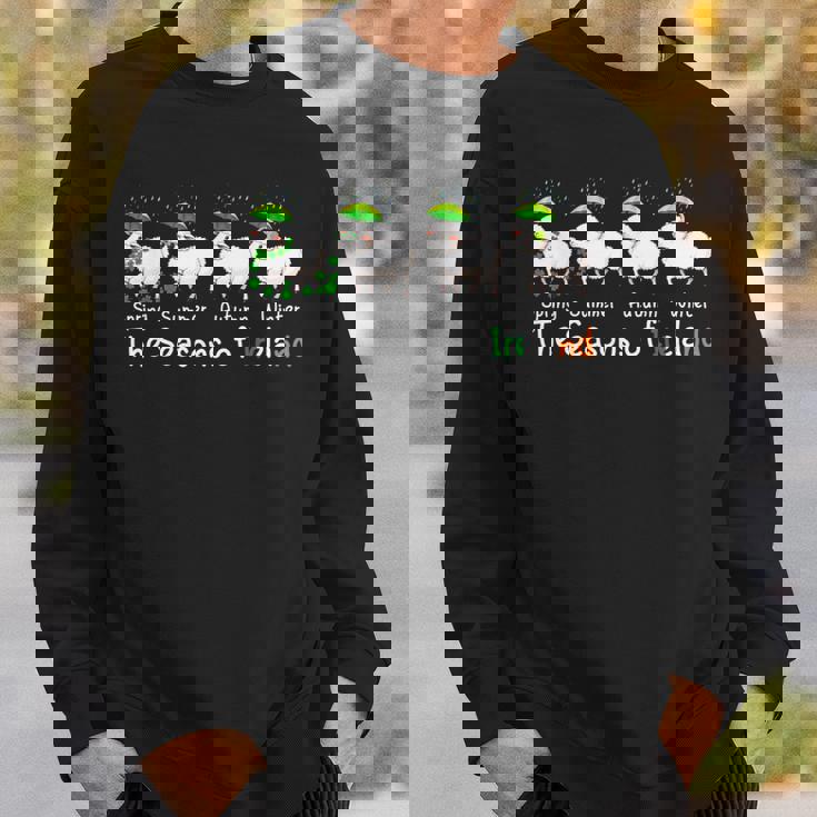 Theeasons Patrick's Day アイルランド 4つのかわいい羊のシャムロック スウェットシャツ 彼への贈り物