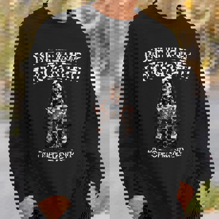 Fearless Nun Rebellion Intyle スウェットシャツ 彼への贈り物