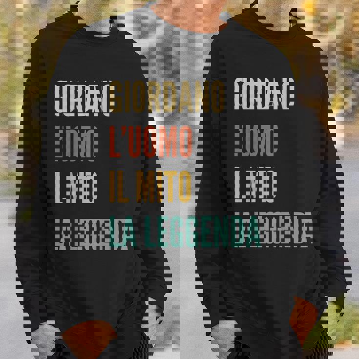 Italian First Name Giordano スウェットシャツ 彼への贈り物