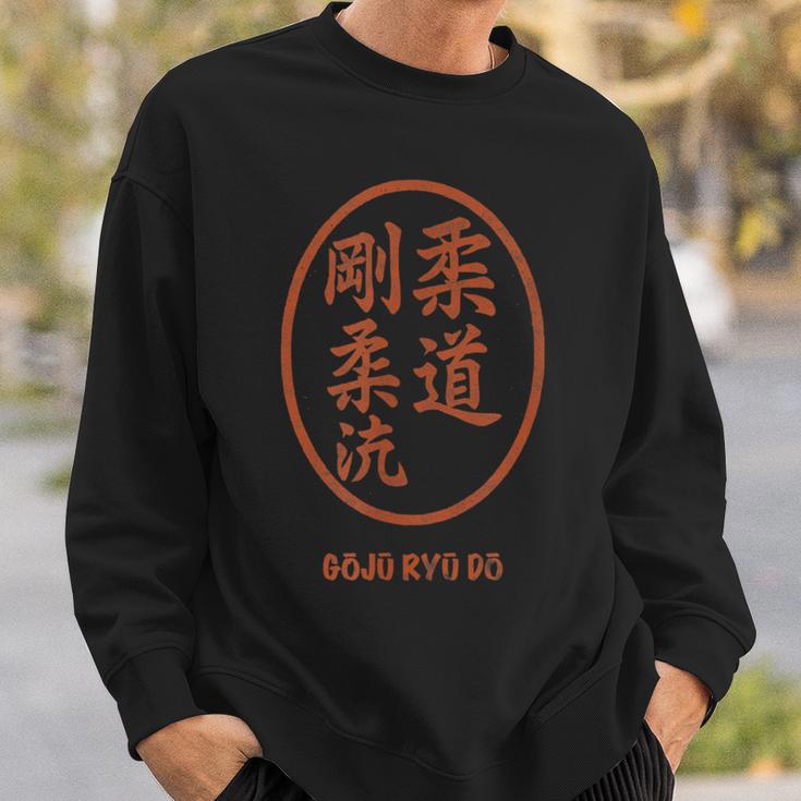 Goju-Ryu ハードで柔軟なランナー Traditionelles Karate スウェットシャツ 彼への贈り物